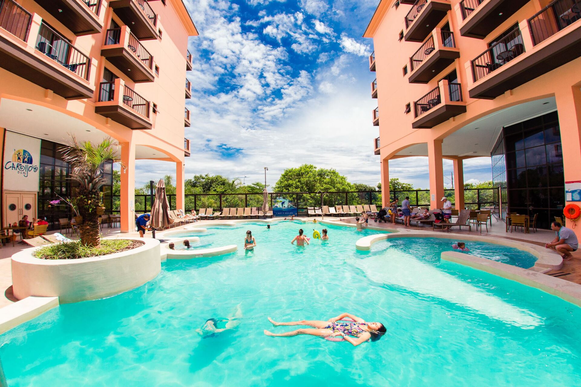 O hotel Jurerê Beach Village é ideal para famílias