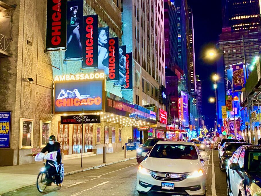 Os teatros com os shows da Broadway