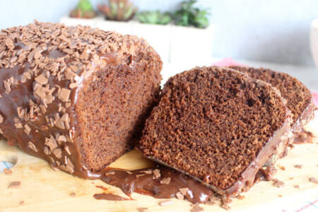O bolo de chocolate mais úmido que você já provou
