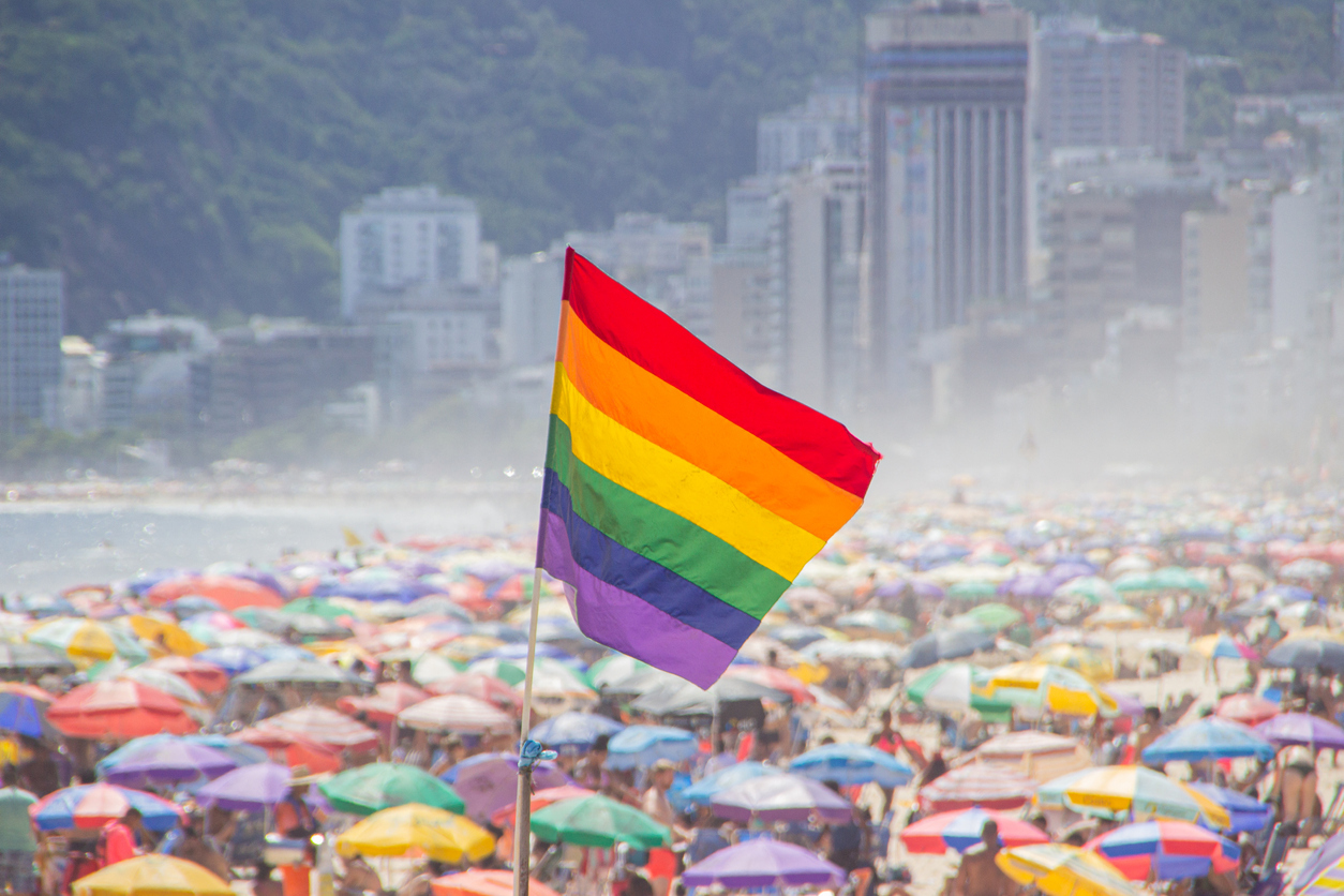 Rio sedia feira de turismo voltada para público LGBTQIAP+