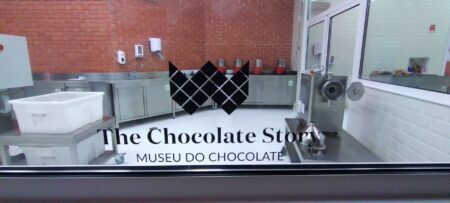 O Museu do Chocolate ainda conta com uma fábrica  chocolates
