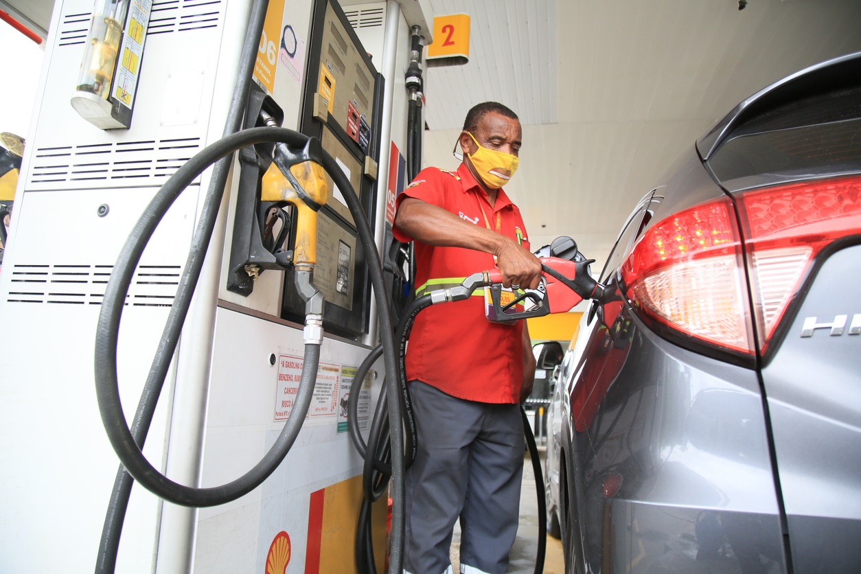 Complete o tanque: Amanhã a gasolina ficará quase 20% ainda mais cara