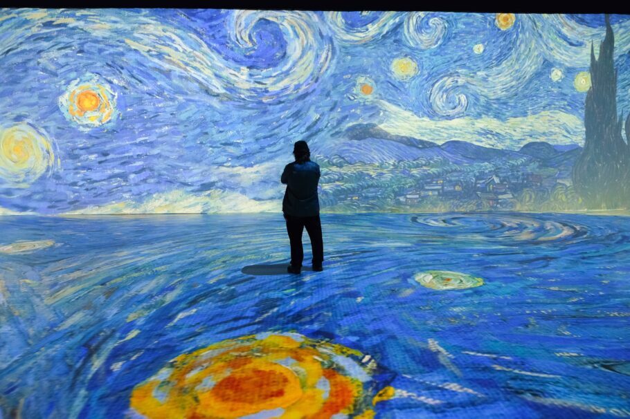 Mergulhe no universo do famoso quadro “A Noite Estrelada”