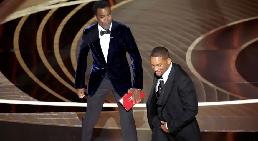 Chris Rock se fala pela primeira vez sobre tapa de Will Smith no Oscar