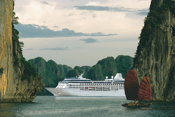 A volta ao mundo da Oceania Cruises será a bordo do luxuoso navio Insignia