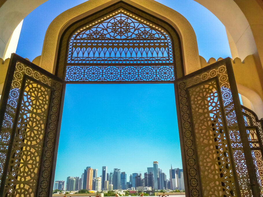 Vista de Doha, a capital do Catar; país-sede da Copa do Mundo de 2022