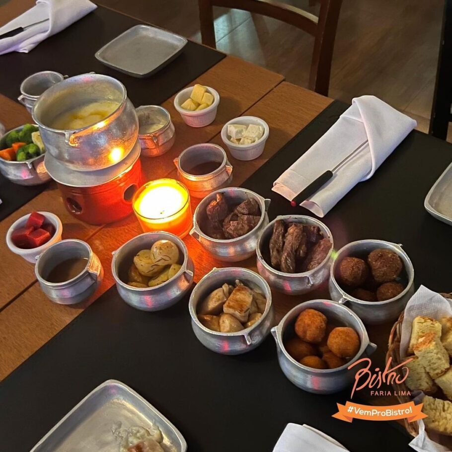 O Bistrô Faria Lima já foi eleito um dos três melhores lugares para comer fondue em SP