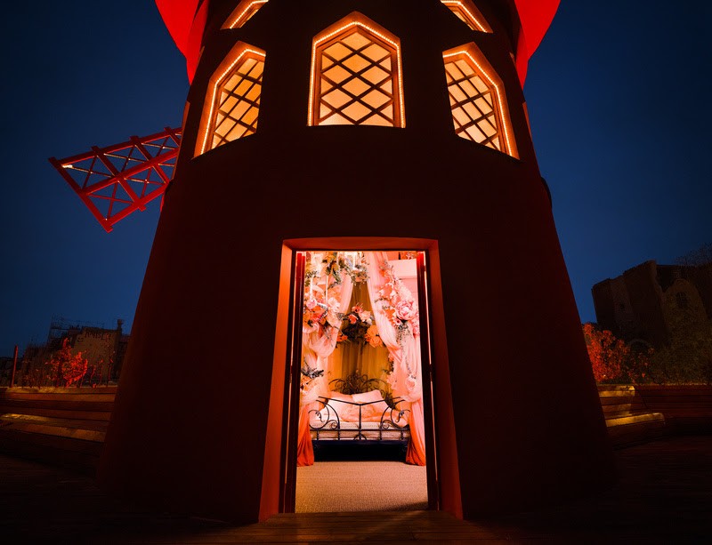 moinho vermelho do Moulin Rouge