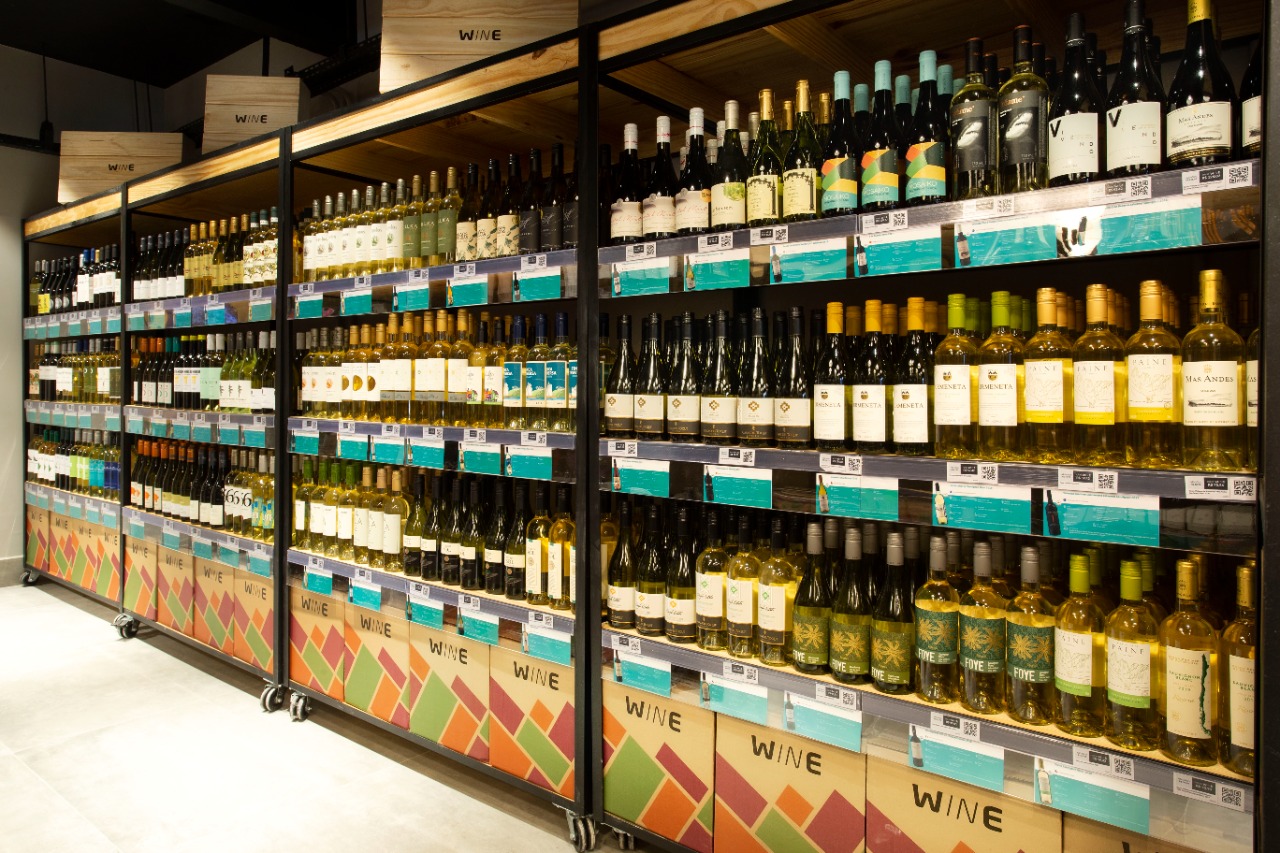 Mais de 90% dos rótulos nas lojas Wine estarão com imposto zero 