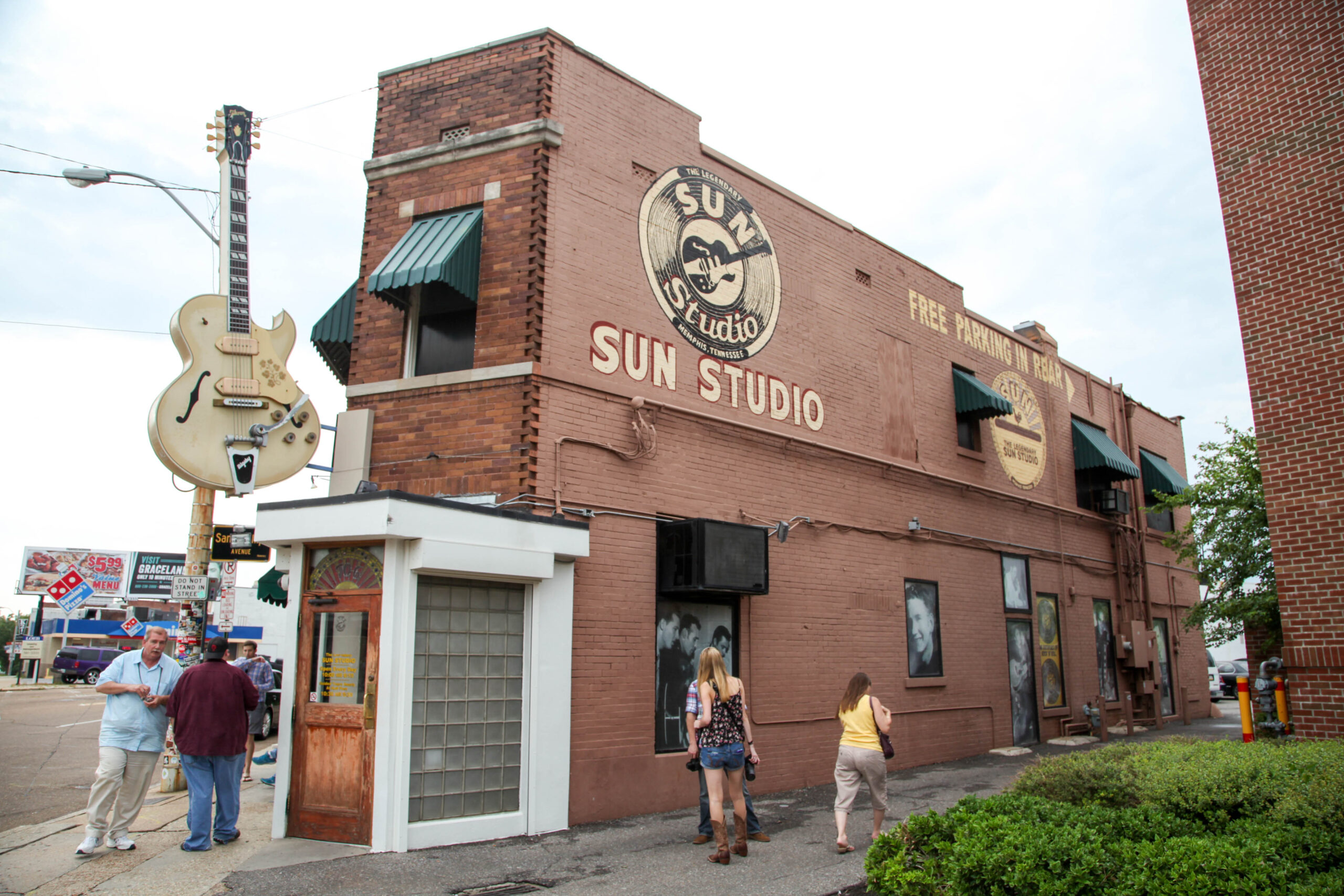 O Sun Studio, onde Elvis gravou pela primeira vez