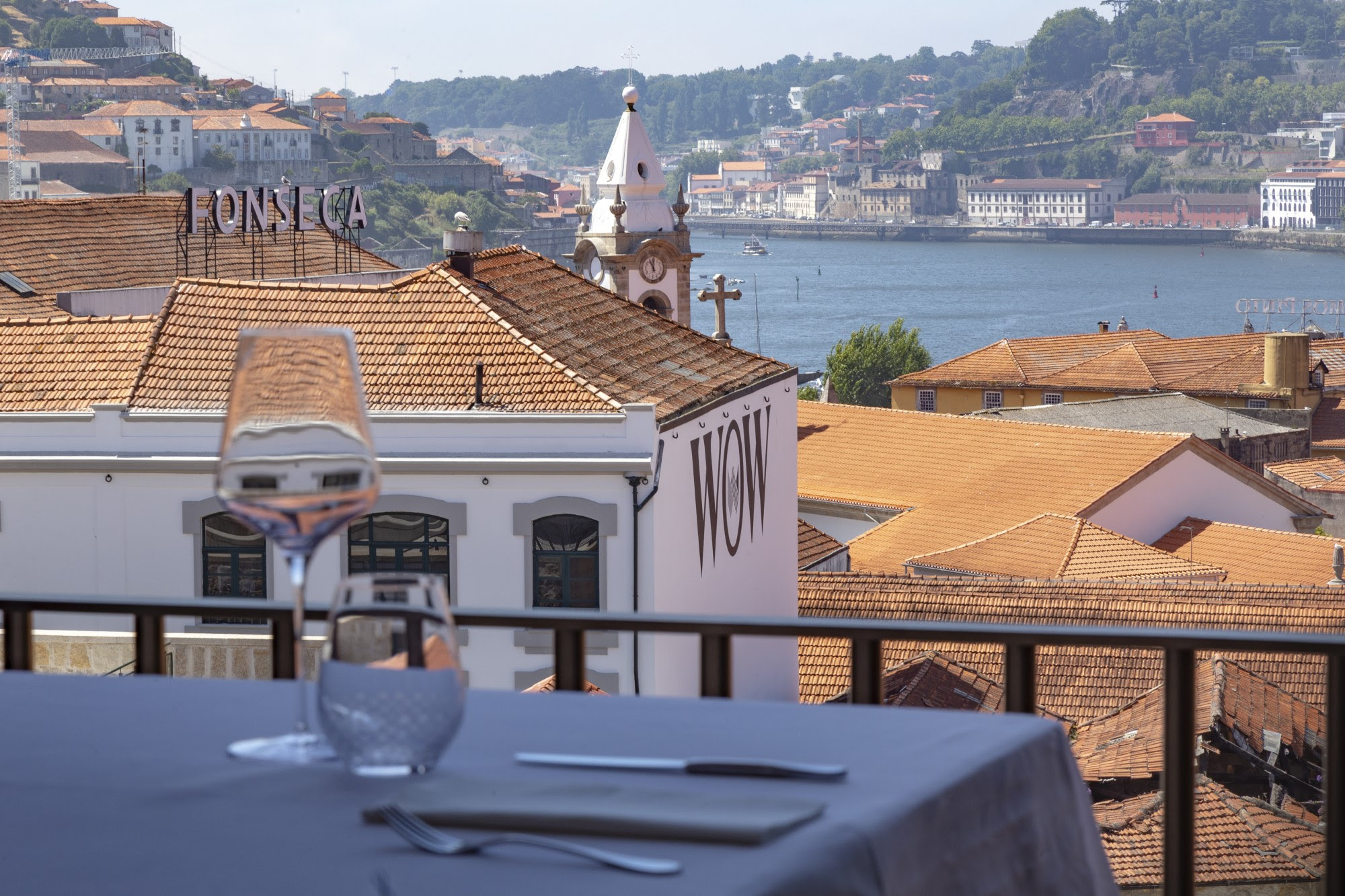Vista do restaurante 1828 para rio Douro
