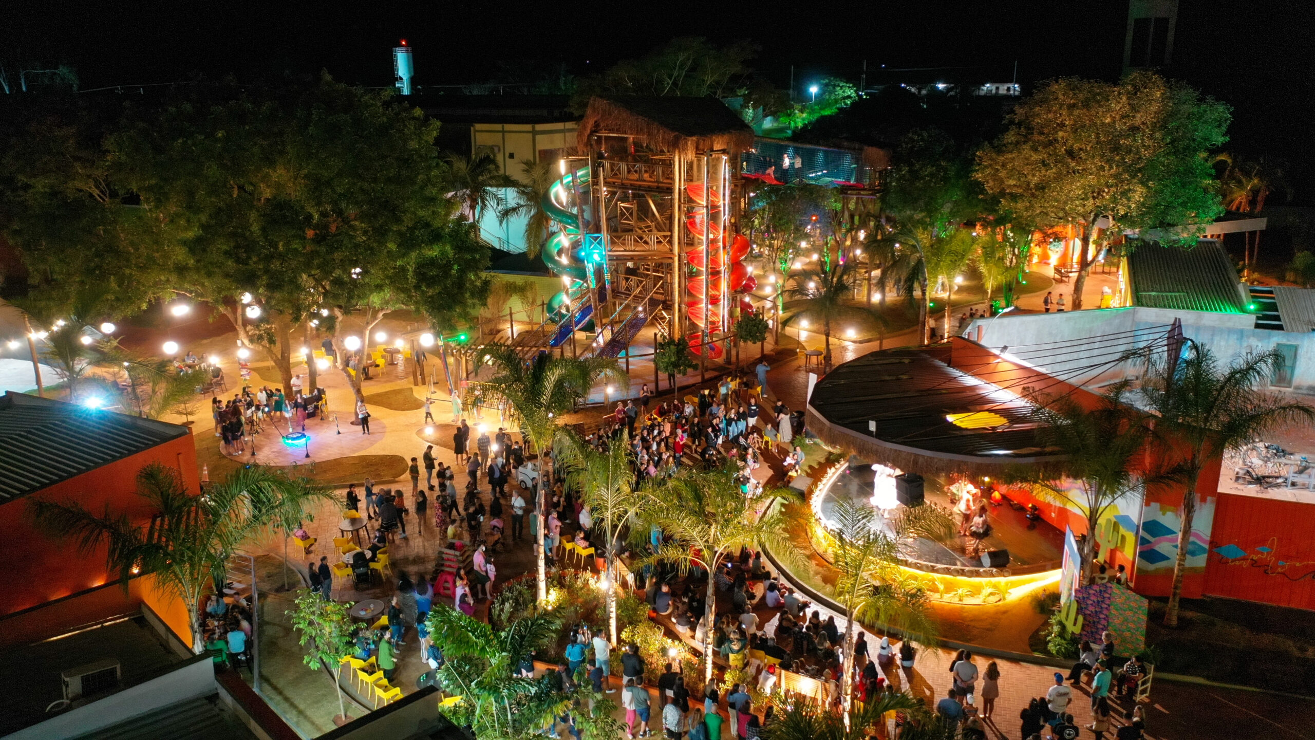 Vila Guarani supre uma carência do público por entretenimento noturno
