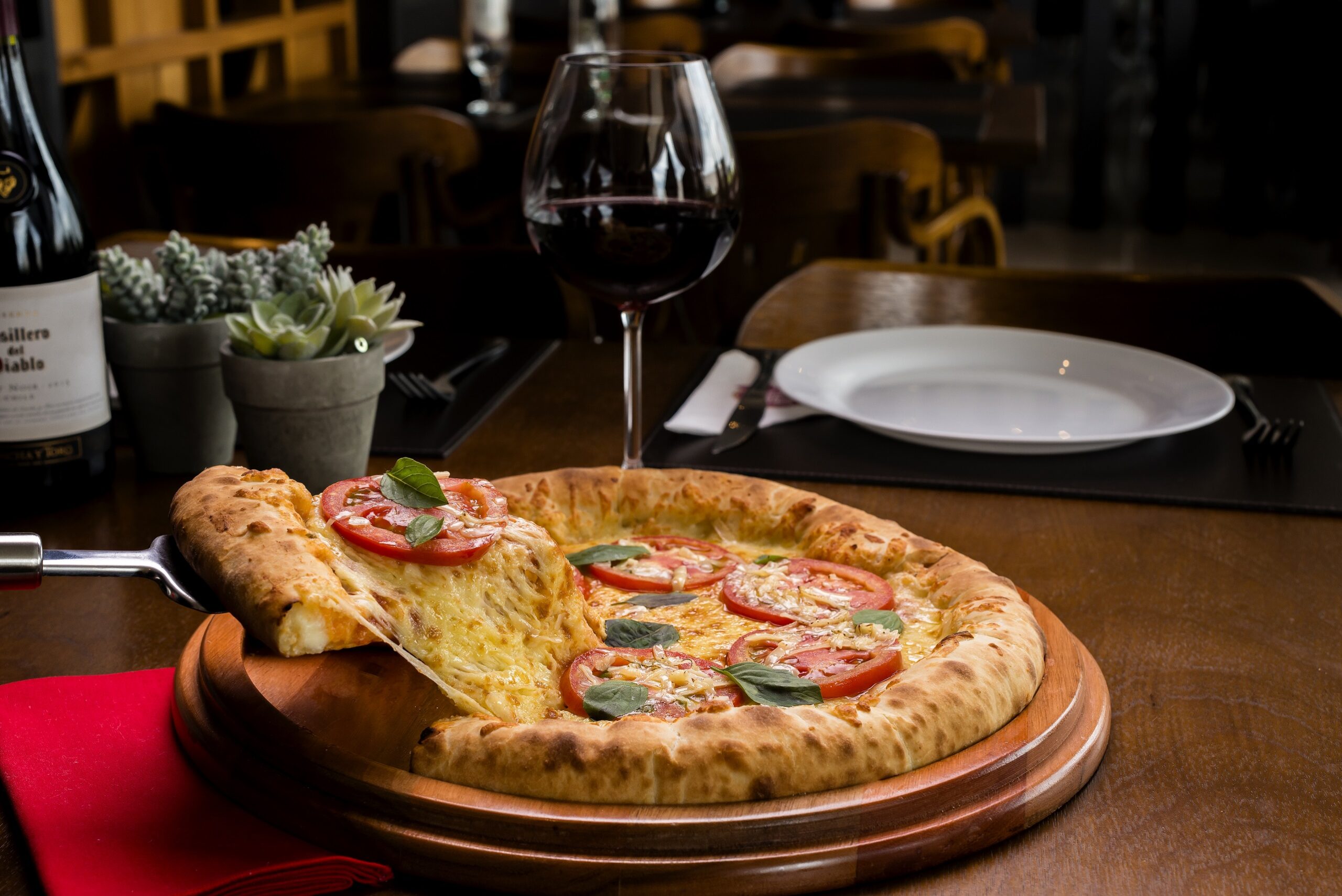 Com um menu variado, a rede Pizza Prime oferece sabores diferenciados por regiões