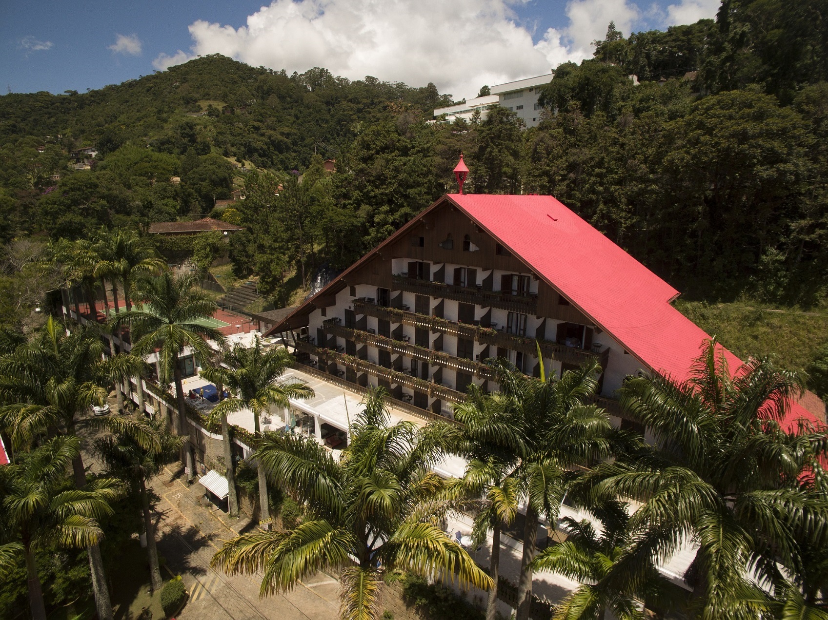 Ainda dá tempo de visitar o Natal Luz de Gramado com a excursão do Sesc  Itaqui - SESC-RS