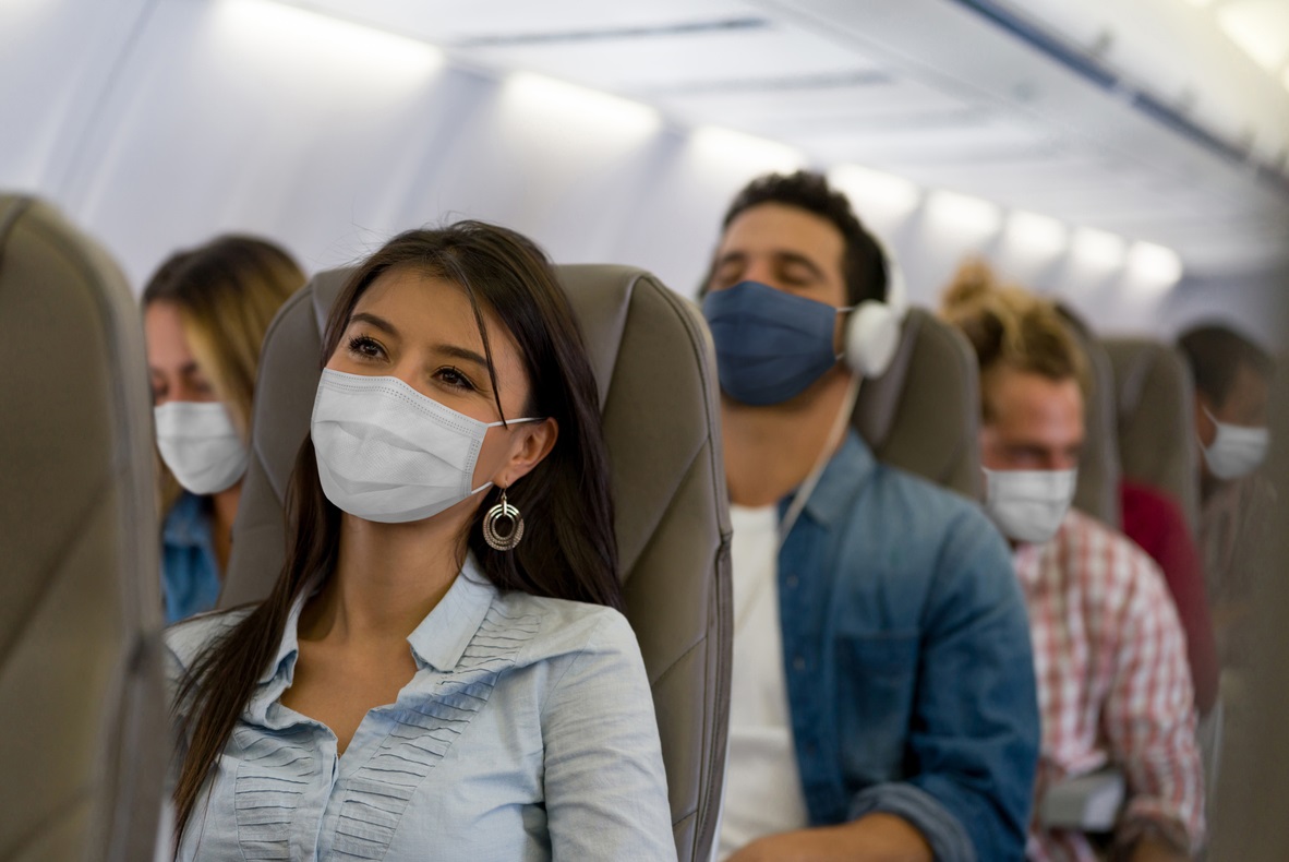 Brasil decide que máscara não será obrigatória em aviões e aeroportos