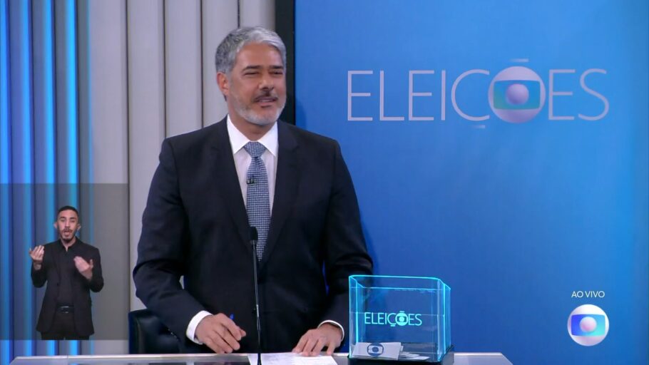 Bonner repreende Bolsonaro que tentou desrespeitar as regras do debate na Globo