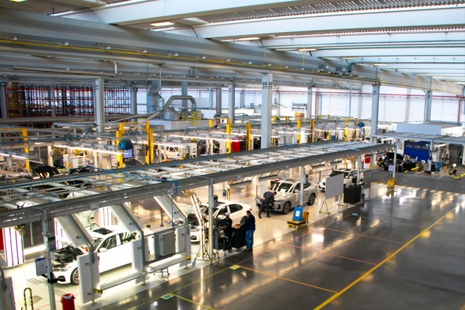 BMW abre fábrica em SC para visitação; veja como visitar