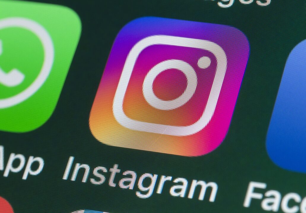 Novo golpe que copia perfis no Instagram revolta usuárias da plataforma