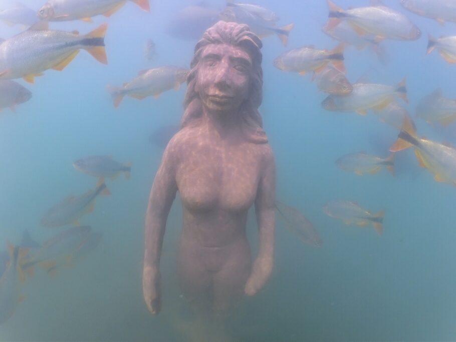 “Essência”, uma das obras de arte do Museu Subaquático de Bonito