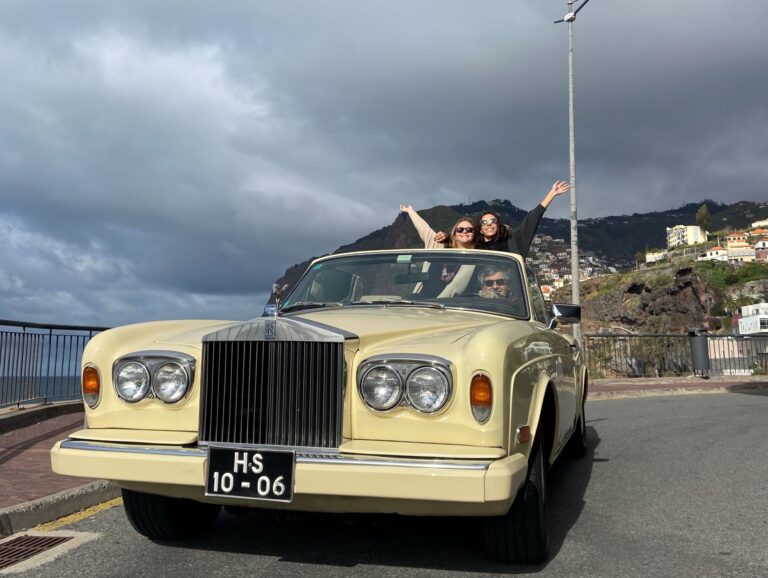 Passeio a bordo de um Rolls Royce pela Madeira