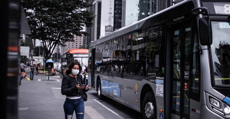 São Paulo desobriga uso de máscara no transporte público; veja quando: