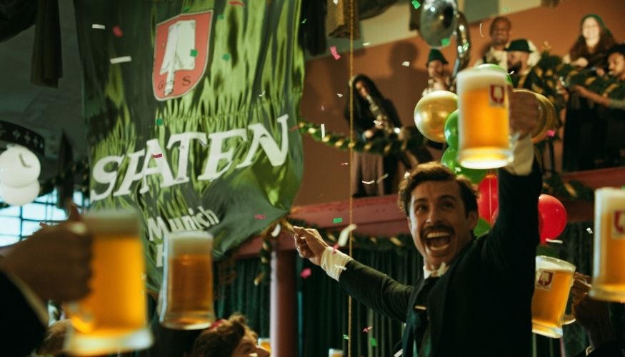 Spaten inventou o revolucionário estilo Munich Helles, uma cerveja clara, com corpo médio e de amargor na medida certa!