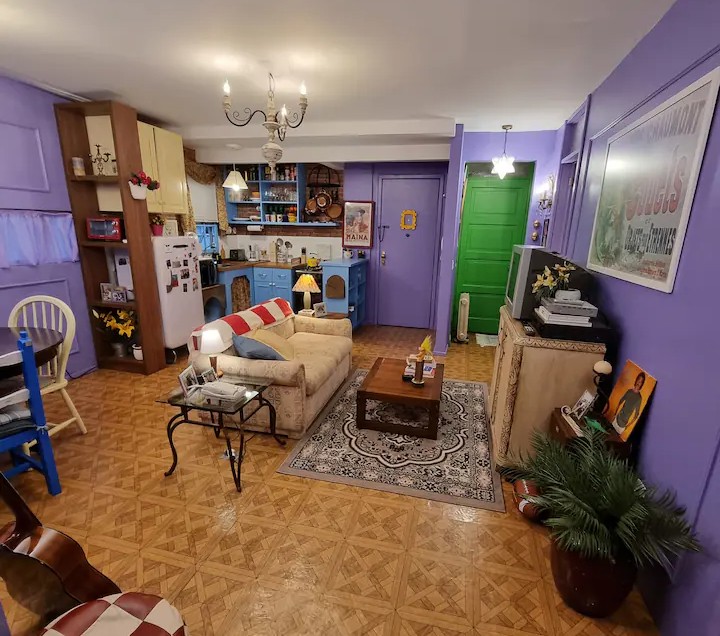 Decoração deste apartamento em Porto Alegre foi inspirada na série “Friends”