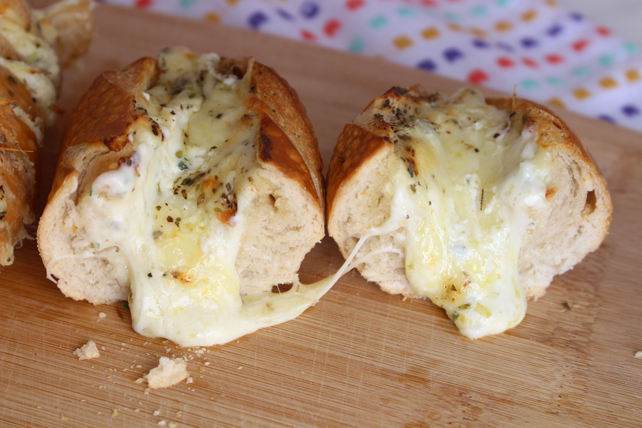 Pão de alho cremoso na airfryer