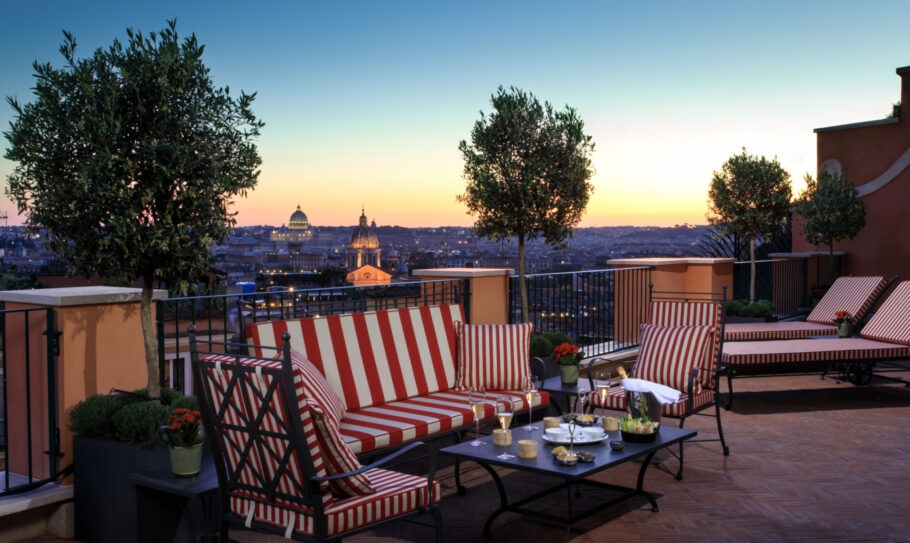 El Cielo, no Hotel de LA Ville, o rooftop com a melhor vista para bons drinks e jantar em Roma