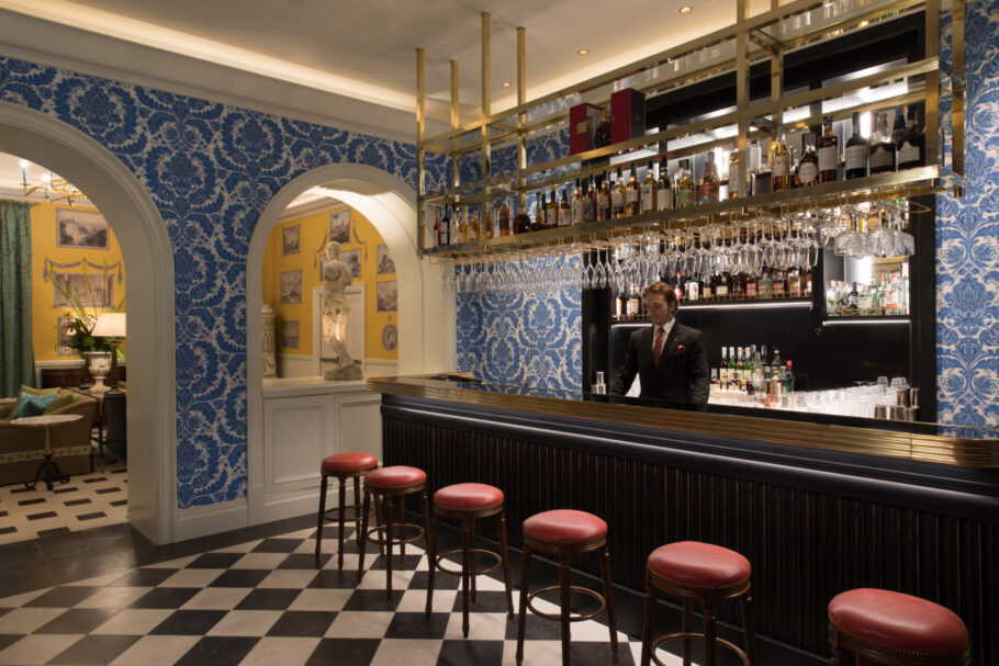 Julep, o bar do hotel para bons drinks após as caminhadas em Roma