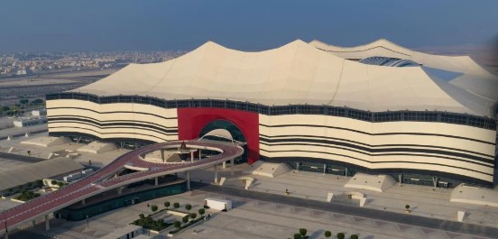 Fachada dourada marca estádio da final da Copa do Mundo do Catar