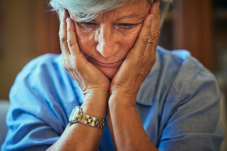 O Alzheimer é o tipo mais comum de demência, sendo mais frequente em idosos