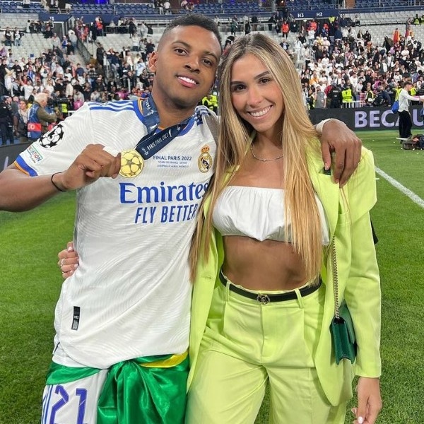Luana, namorada de Rodrygo da Seleção Brasileira, anuncia término de namoro a um dia da estreia do Brasil na Copa do Mundo
