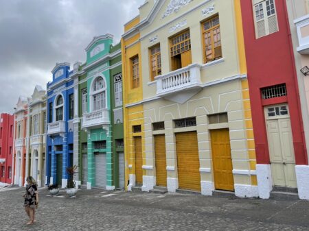 Casario colorido no Centro Histórico de João Pessoa, capital da Paraíba