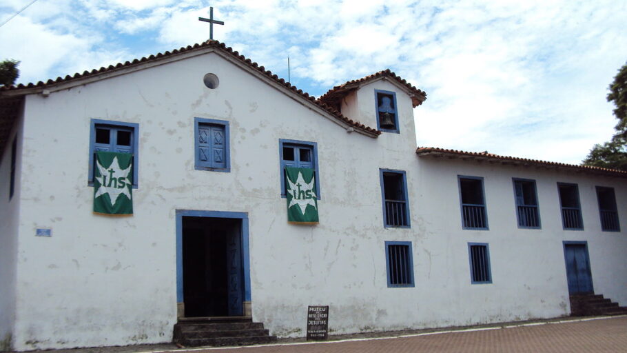Igreja de Nossa Senhora do Rosário, antiga matriz, abriga o Museu de Arte Sacra dos Jesuítas