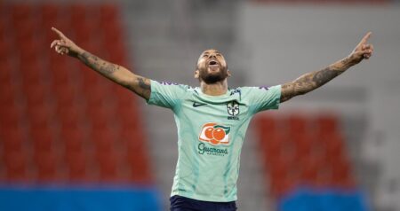 Neymar vai jogar contra Coreia do Sul, afirma Tite