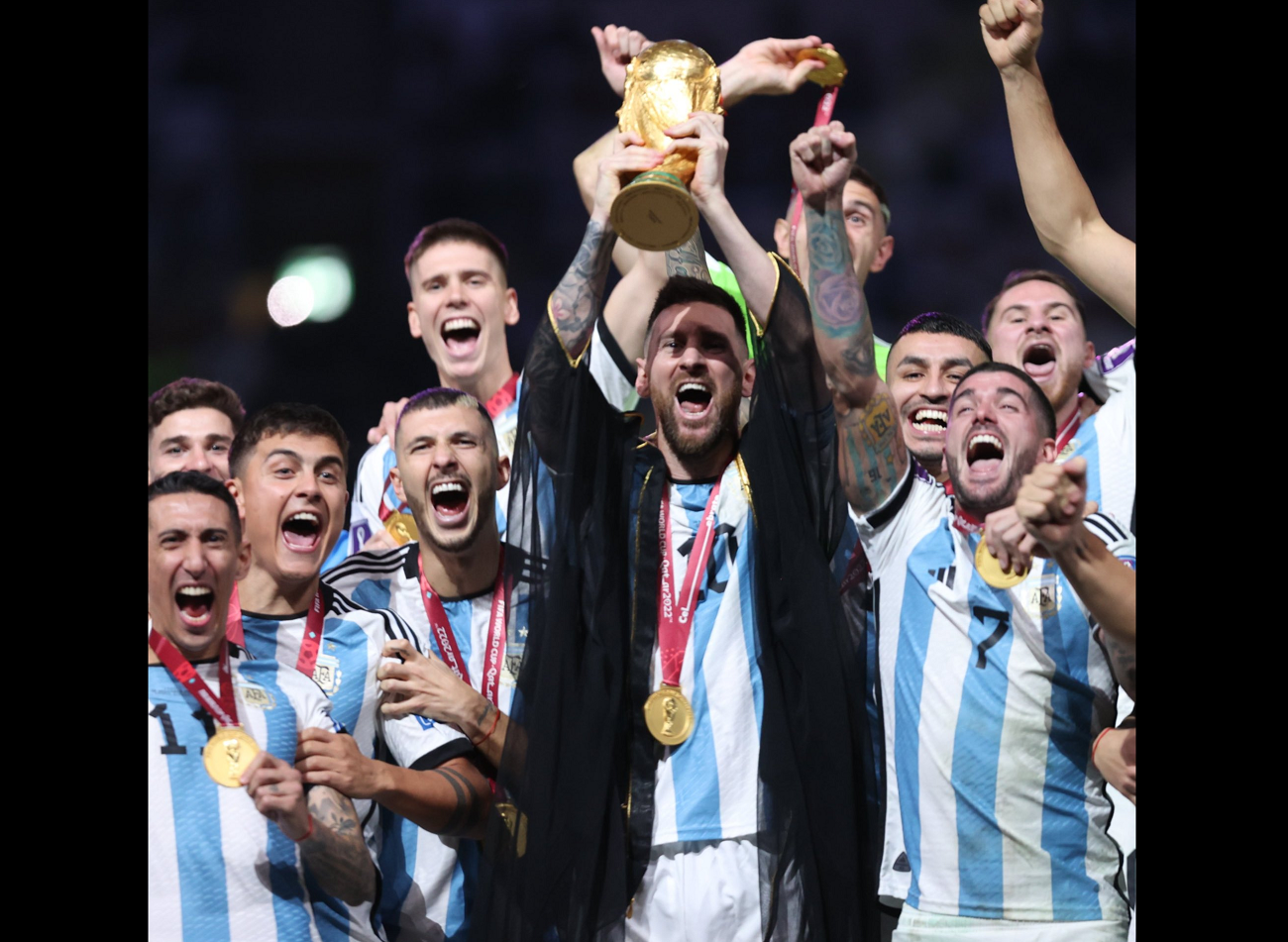 Qual significado da vestimenta de Messi na vitória da Argentina na Copa do Mundo