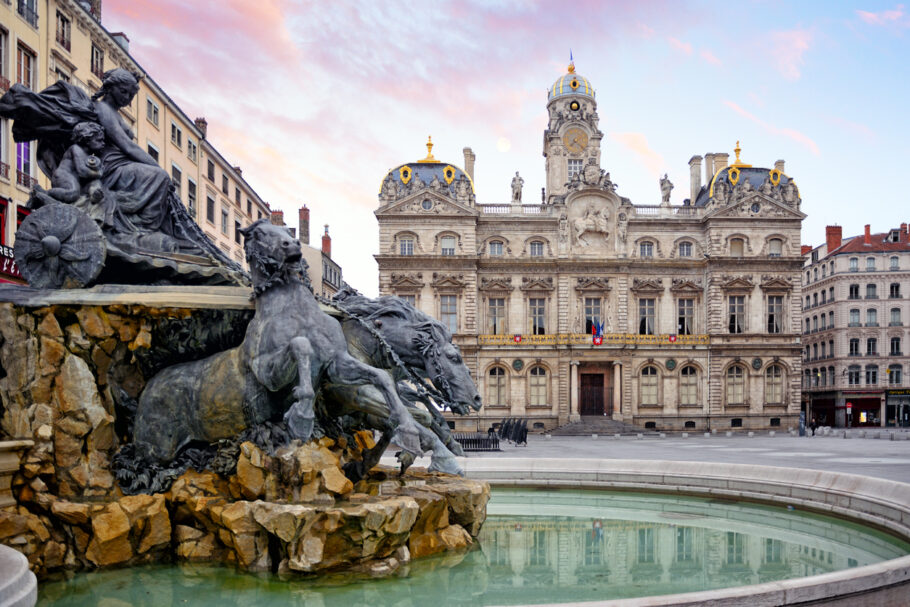Universitè de Lyon, na Franca, oferece bolsas para mestrado para estudantes internacionais