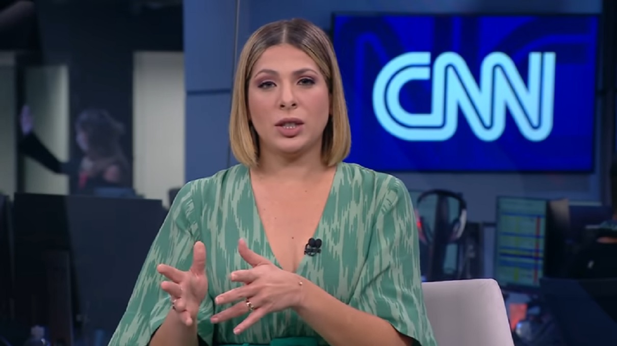 Ao vivo na CNN, Daniela Lima detona deputado bolsonarista