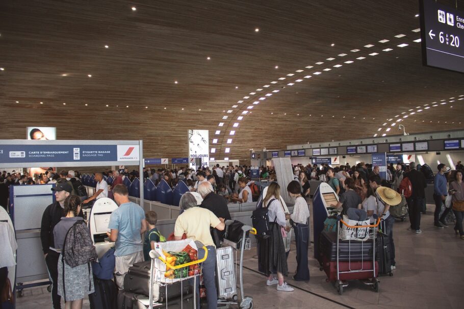 5 perrengues no aeroporto que podem ‘arruinar’ sua viagem