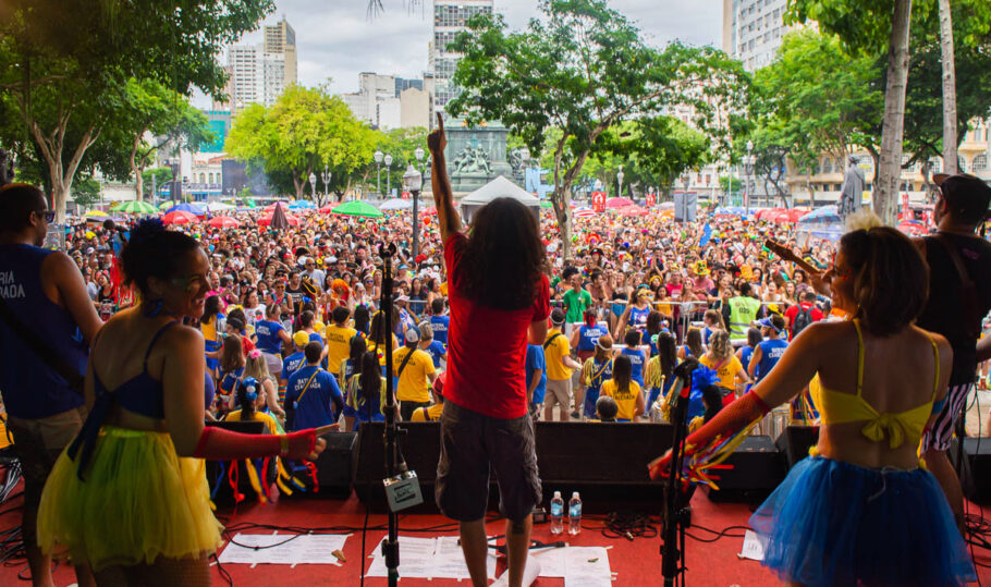 No ano em que Cazuza completaria 65 anos, o Exagerado desfila como Bloco Oficial do Carnaval do Rio de Janeiro