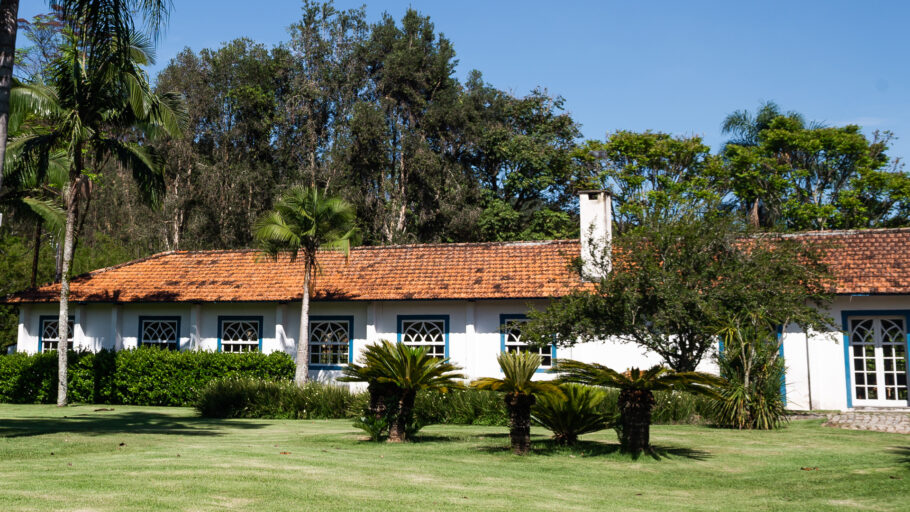 A Fazenda Santa Vitória, em Queluz, tem apenas 29 acomodações