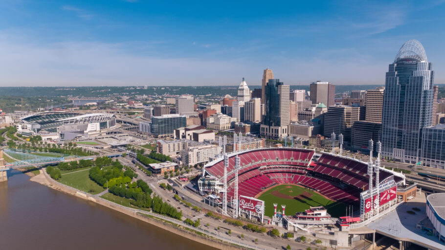 Vista do Great American Ball Park, estádio do time de beisebol Cincinnati Reds