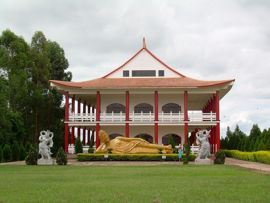 O Templo Budista Chen Tien, em Foz do Iguaçu (PR)