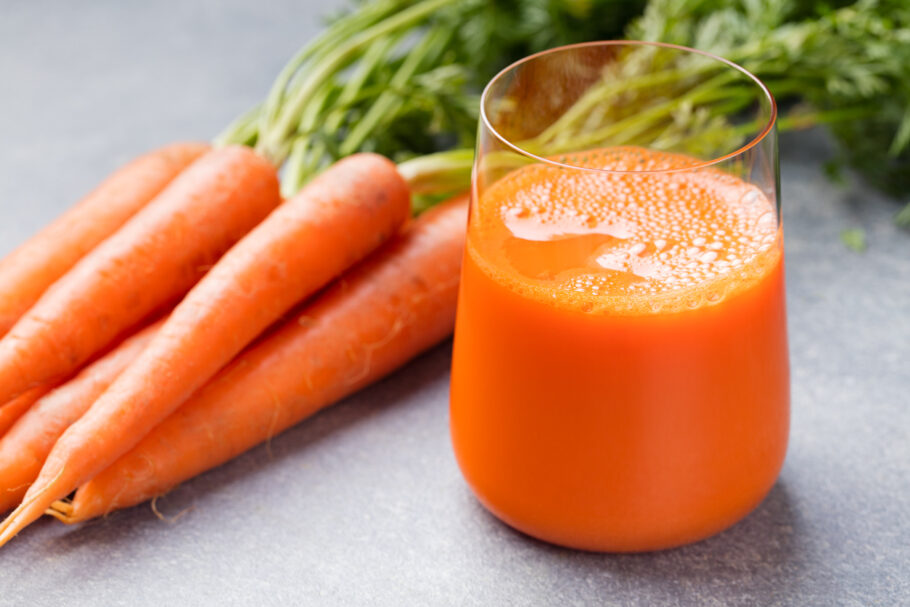 Suco de cenoura com moderação pode evitar pico de açúcar no sangue