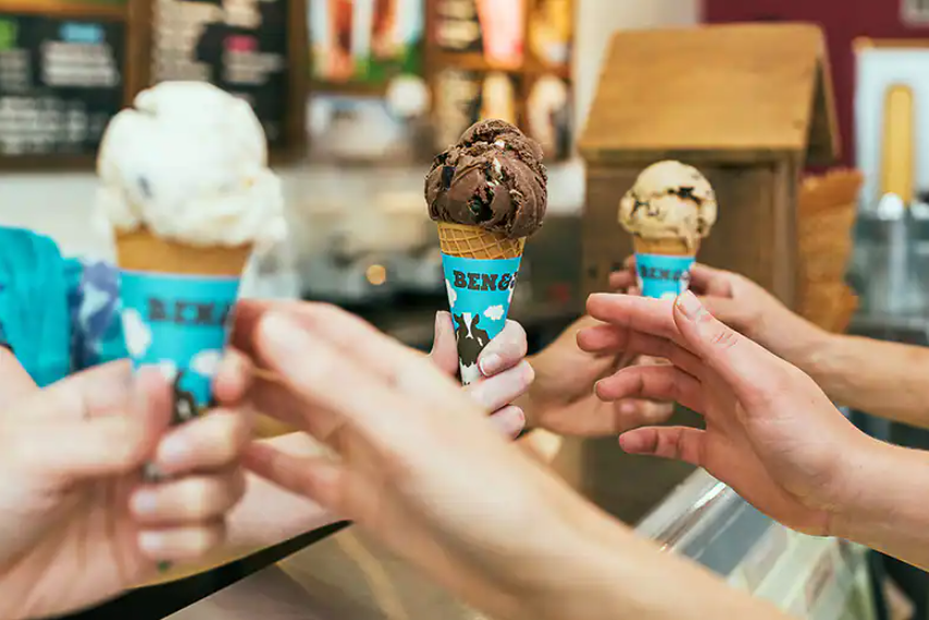 O Free Cone Day é uma forma da sorveteria expressar o carinho de seus fãs com uma distribuição de sorvete na faixa