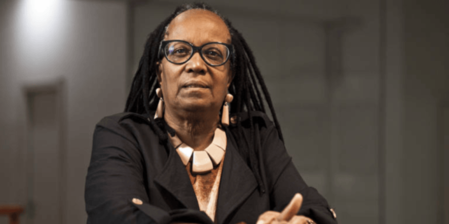 Filósofa Sueli Carneiro, fundadora e atual diretora do Geledés — Instituto da Mulher Negra, a primeira organização negra e feminista independente de São Paulo.