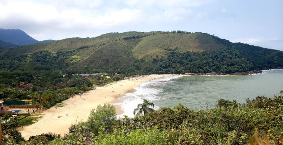 Mirante da trilha entre as praias de Maresias e Paúba, em São Sebastião