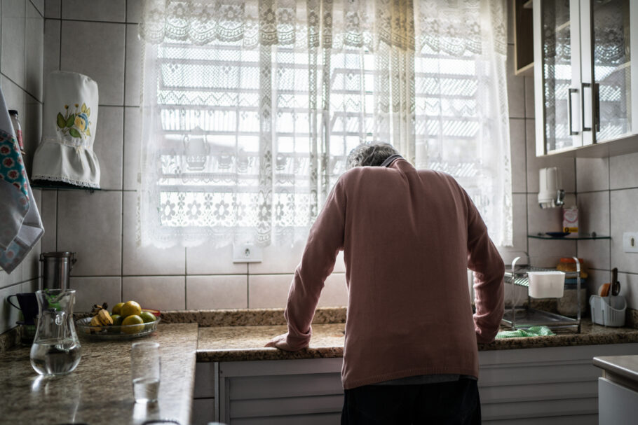 Além desses sintomas bem conhecidos, existem sinais incomuns de Parkinson que nem sempre são tão evidentes