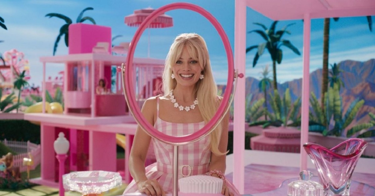 Margot Robbie pensou que filme da Barbie nunca seria feito